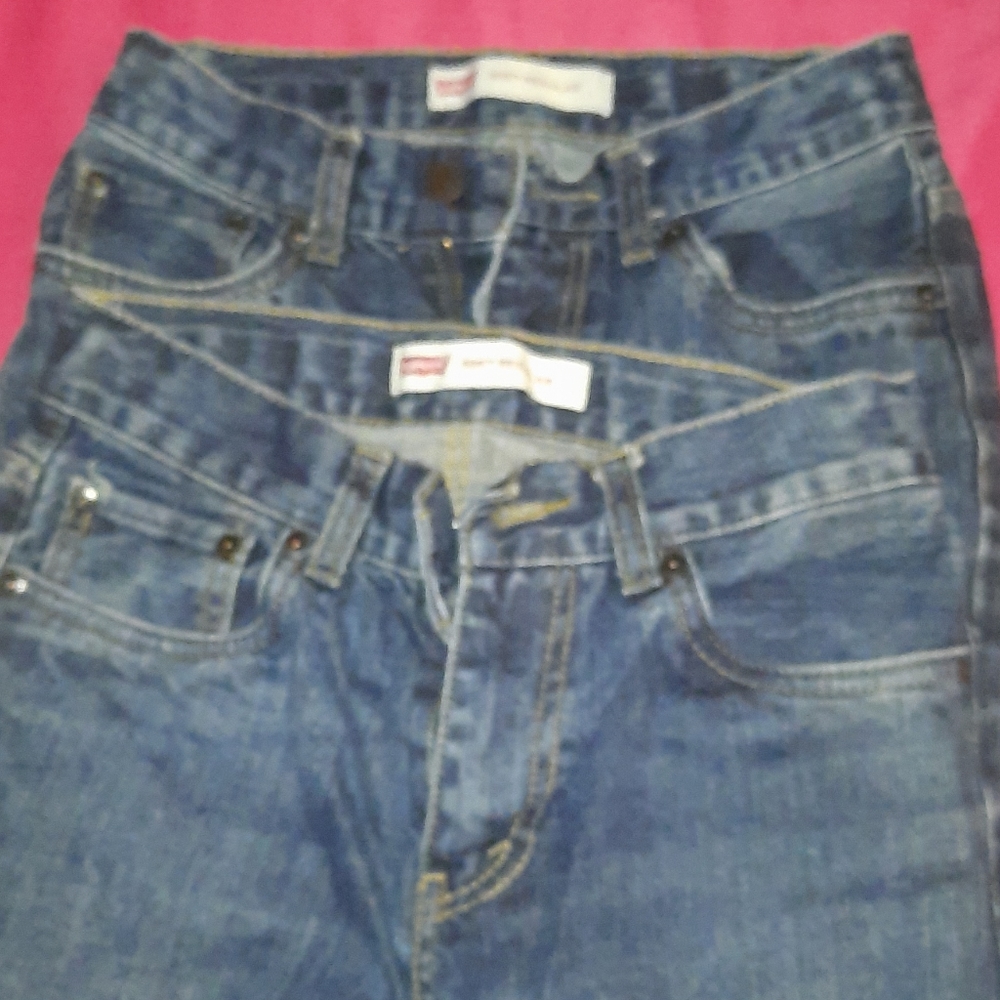 Levi's jeans 2 pairs